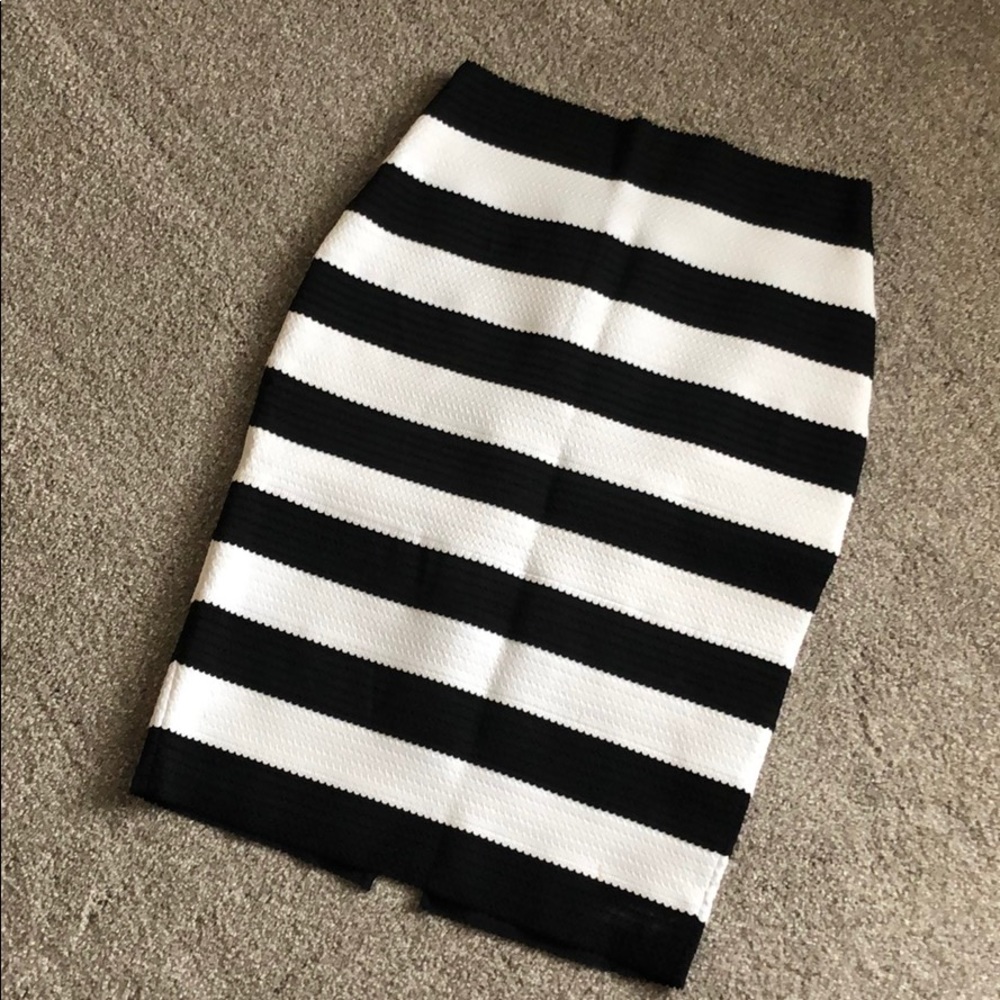 Express high waisted skirt